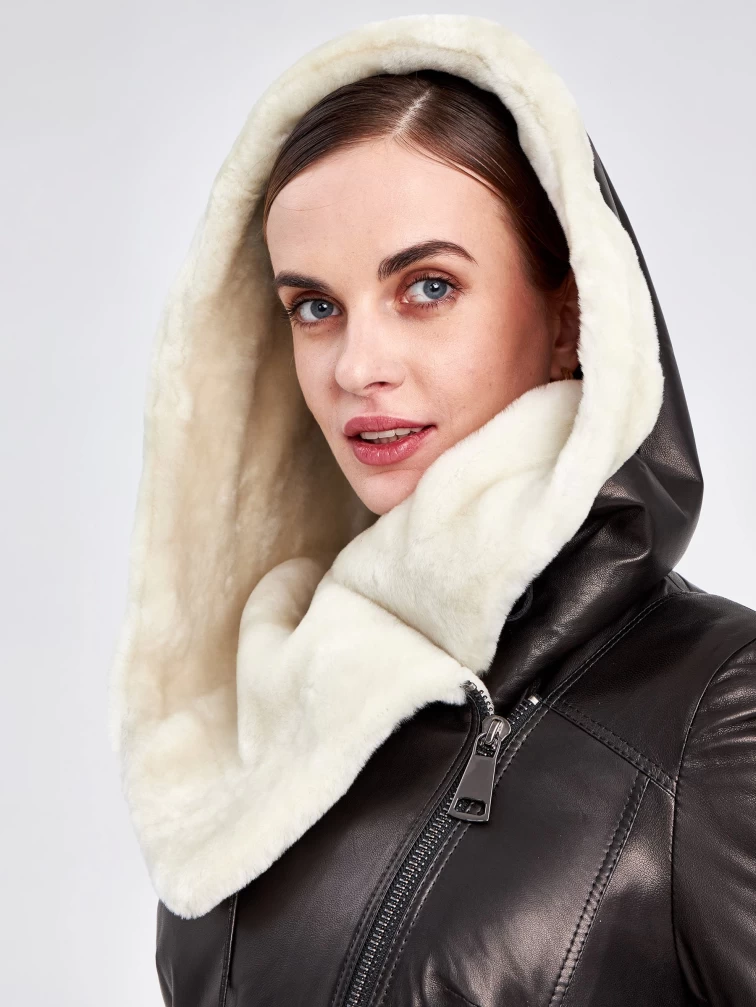 Кожаное пальто зимнее женское 390мех, с капюшоном, черно-белое, размер 46, артикул 91810-6