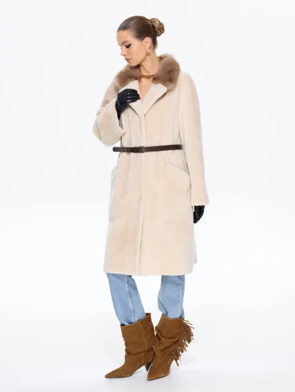 Женская дубленка свободного кроя с куницей 2070, бежевая, размер 48, артикул 65220-5