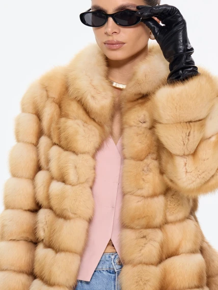 Женская шуба из меха куницы Л511-99, натуральная, размер 46, артикул 64910-0