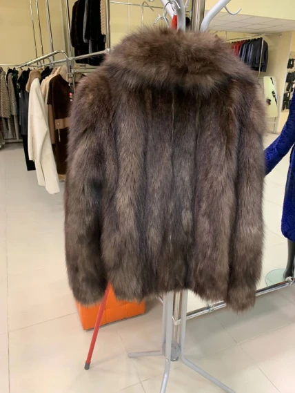 Женская короткая шуба из меха лисы М1010 - 24267, коричневая, размер 46, артикул 65350-1