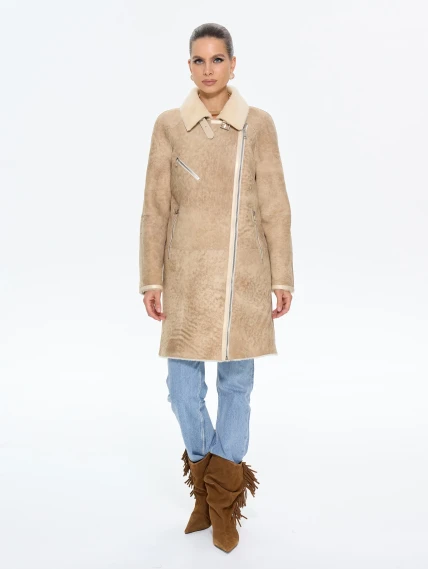 Бежевая женская дубленка косуха 2069, размер 42, артикул 65200-6