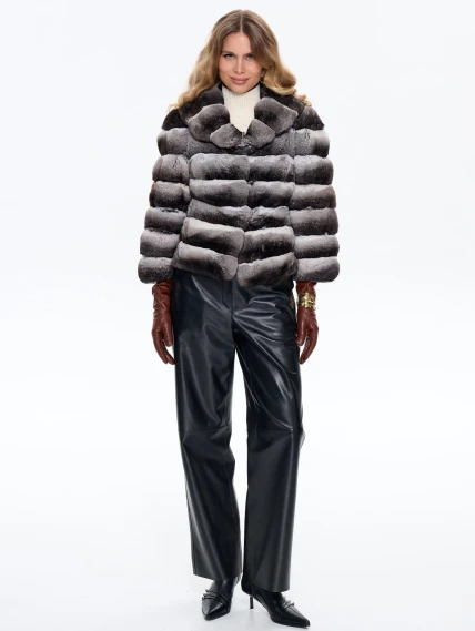 Короткая женская шуба из меха шиншилы MANAKAS QWN, черно-белая, размер 42, артикул 34310-5