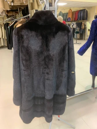 Коричневая женская норковая шуба Модница-010-1